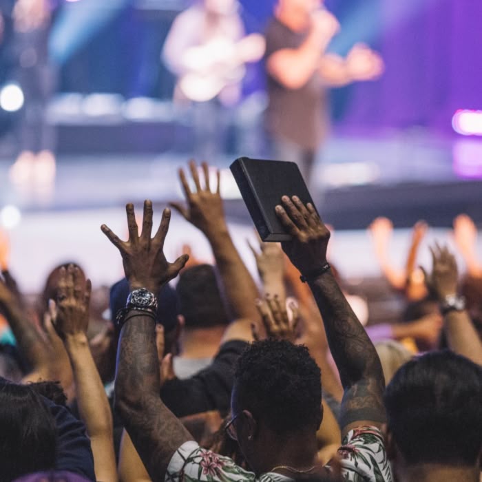 Alive in Praise and Worship